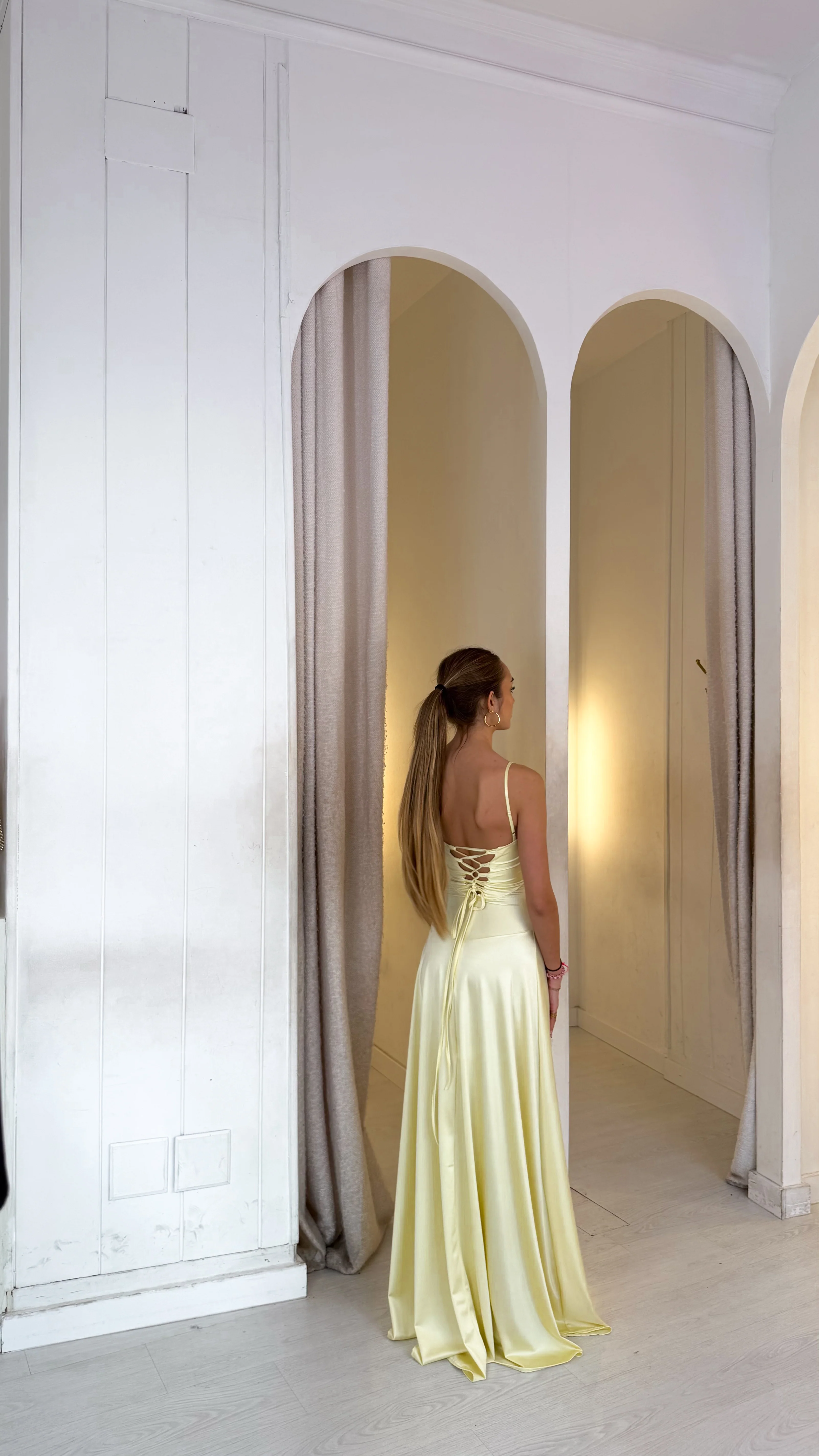 Alessandra dress - amarillo - Image 3