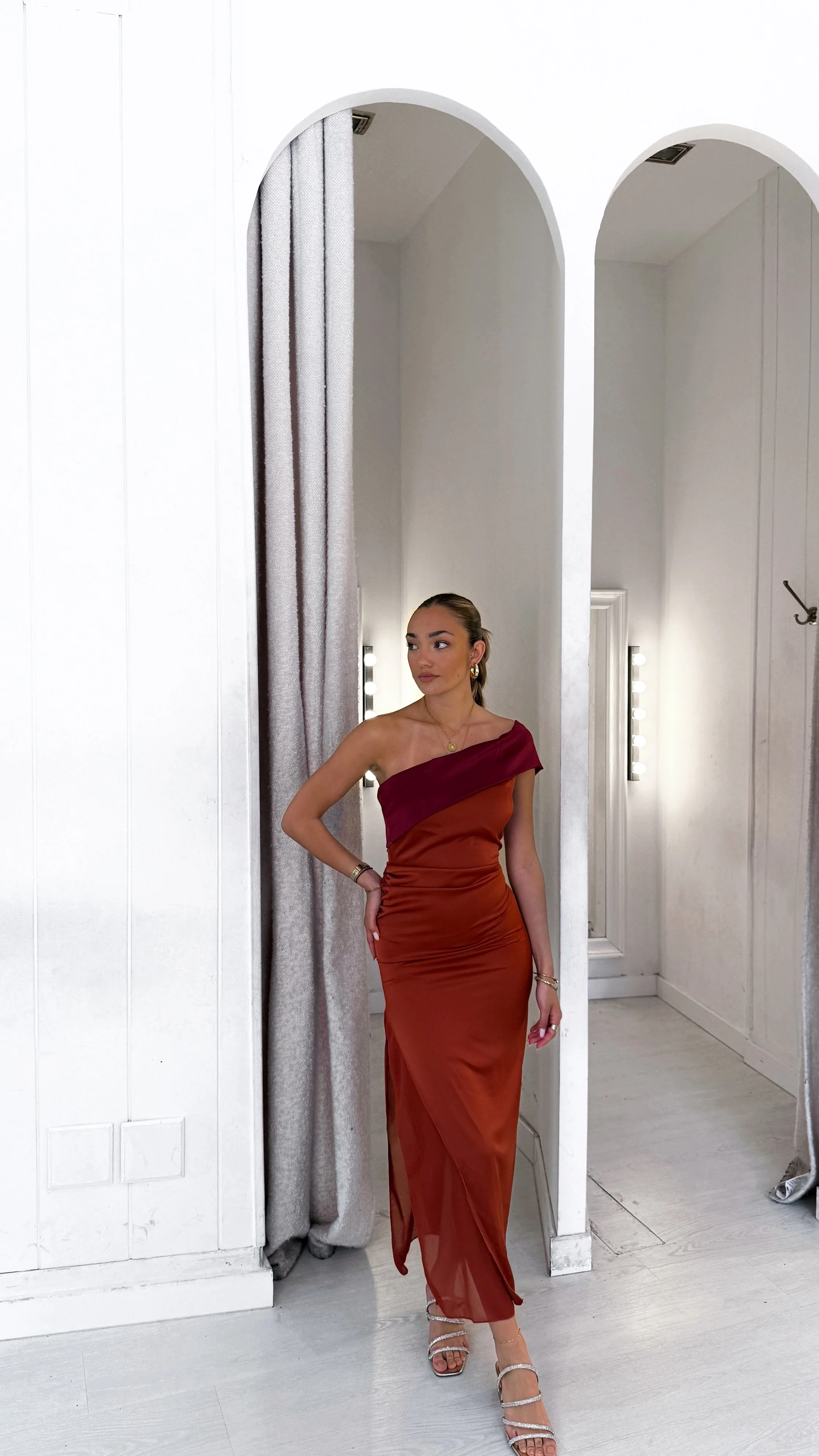 Bicolor dress
