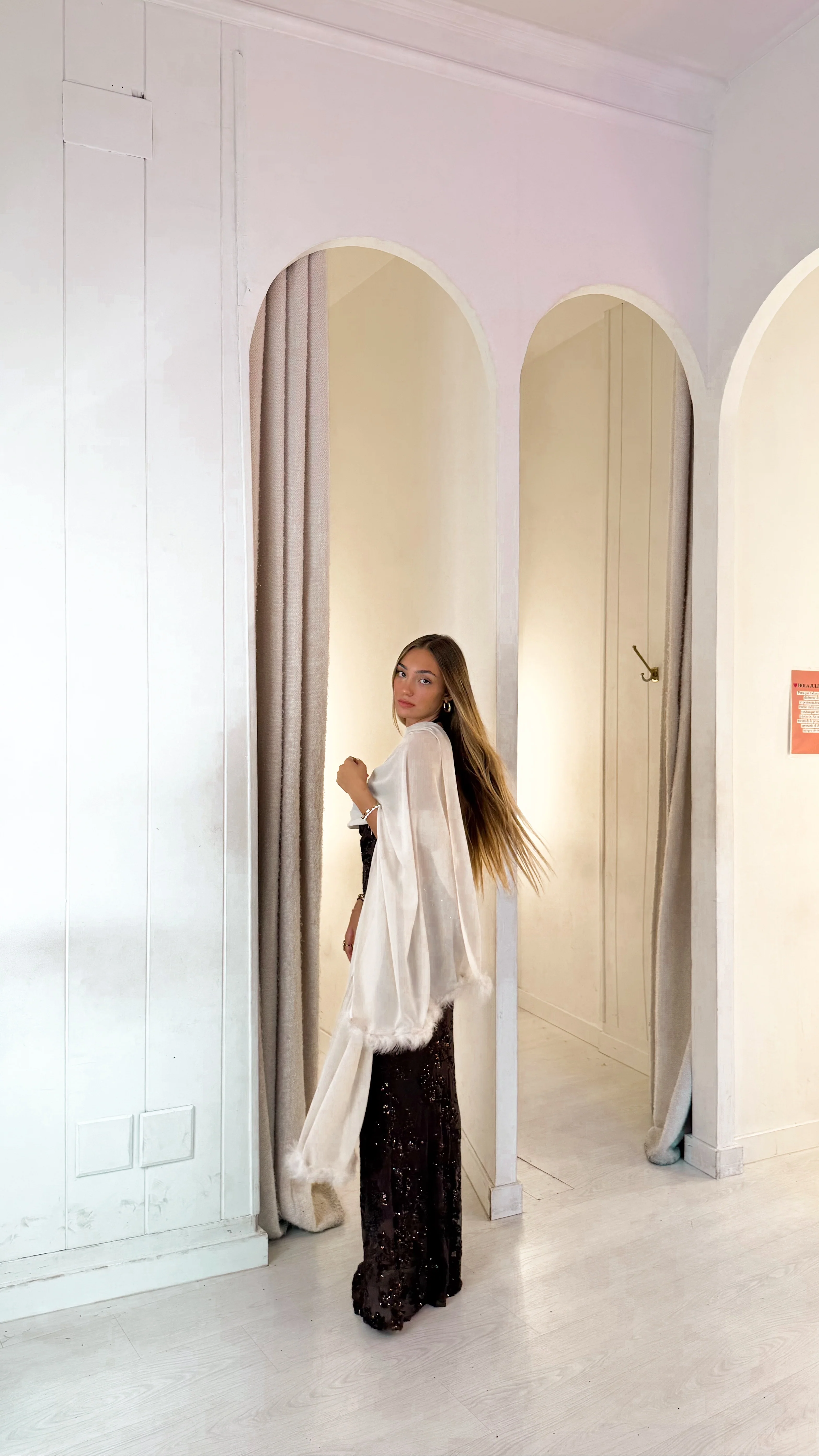 Capa gasa plumas - beige - Image 3