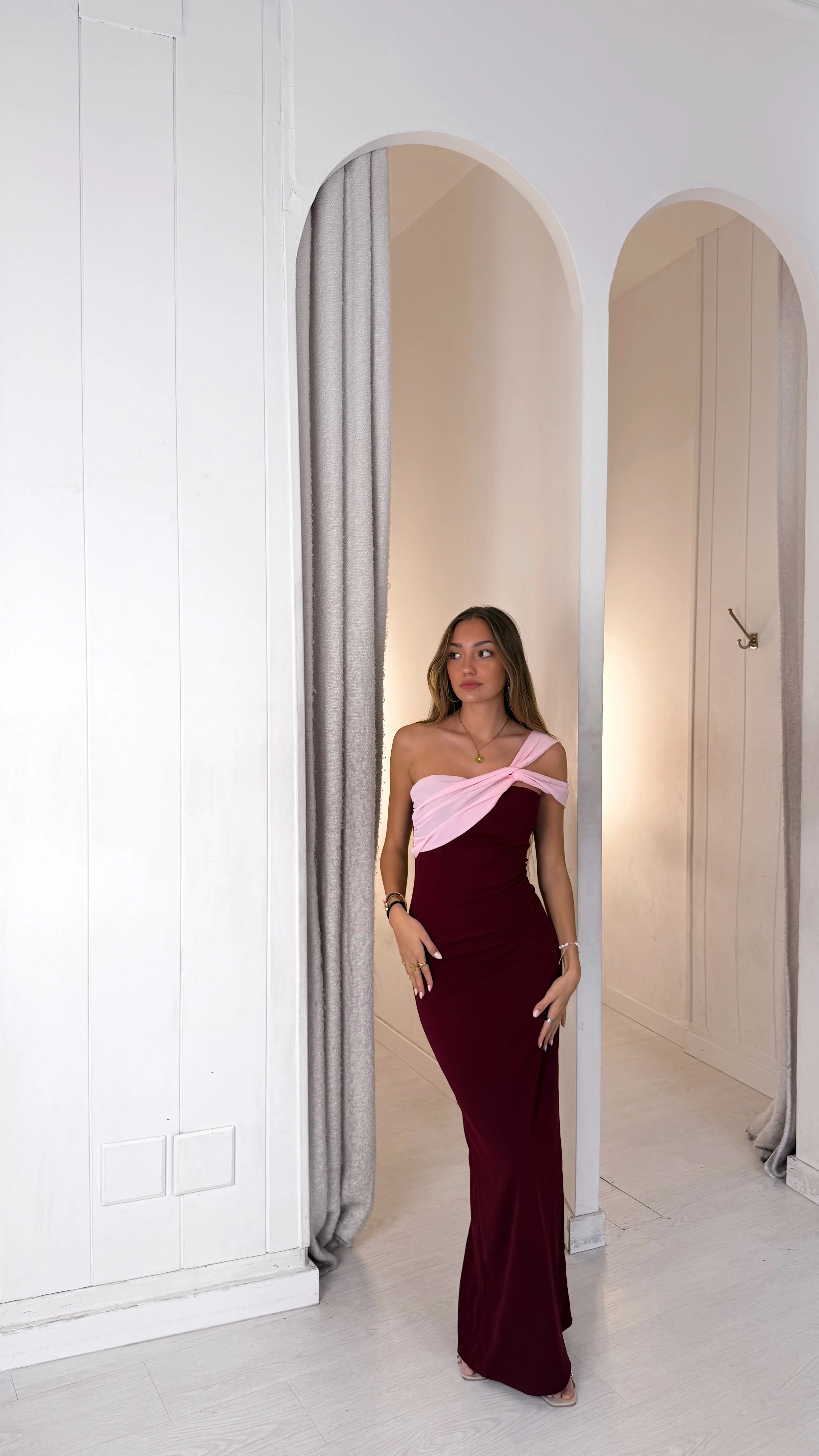 Capri dress - burdeos y rosa