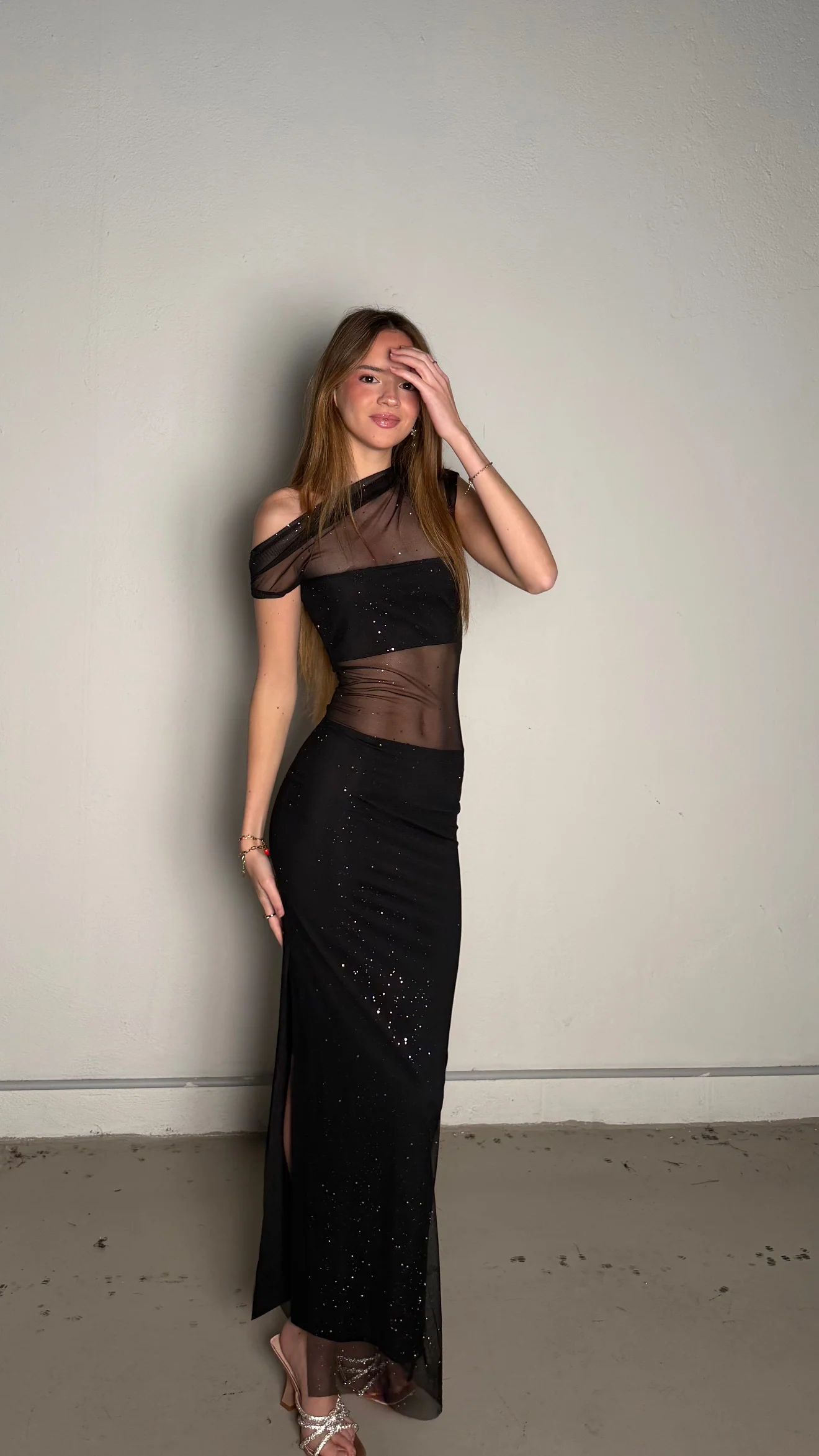 Magic dress