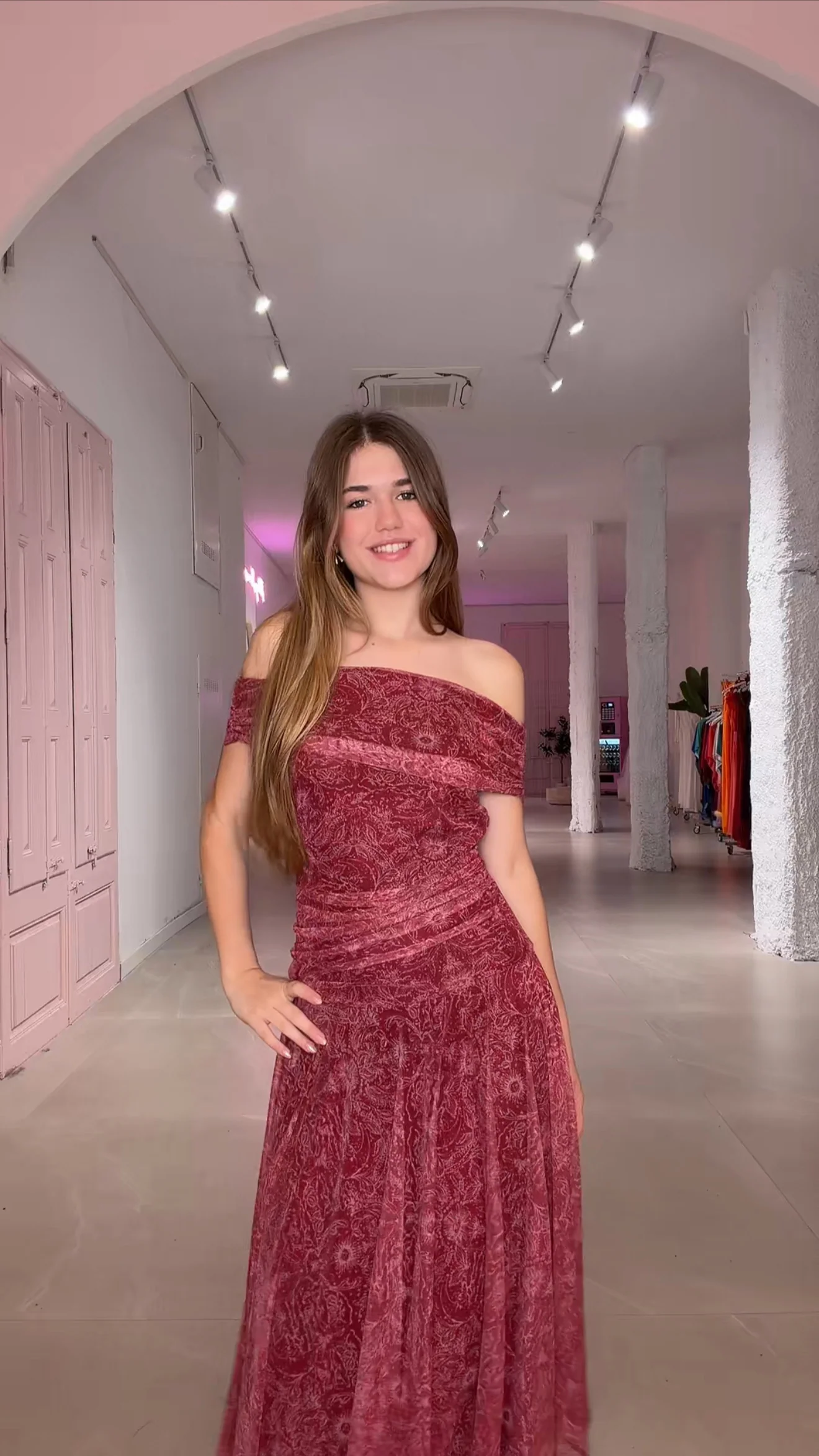 Vestido midi estampado vuelo